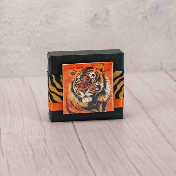 A sampler box of our stupendous Assorted Chocolates is wrapped and topped with a tiger magnet. Perfect for a West Liberty Salem tiger teacher, graduate or supporter!