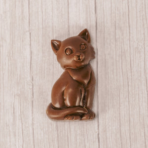 A purr-fect little treat for all the cat lovers made of smooth milk chocolate for an adorable sweet treat!