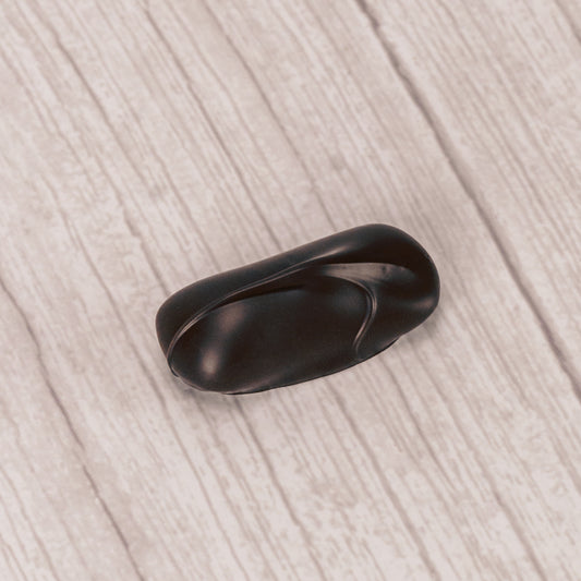 a crunchy cinnamon stix center covered in rich dark chocolate in a pound box.