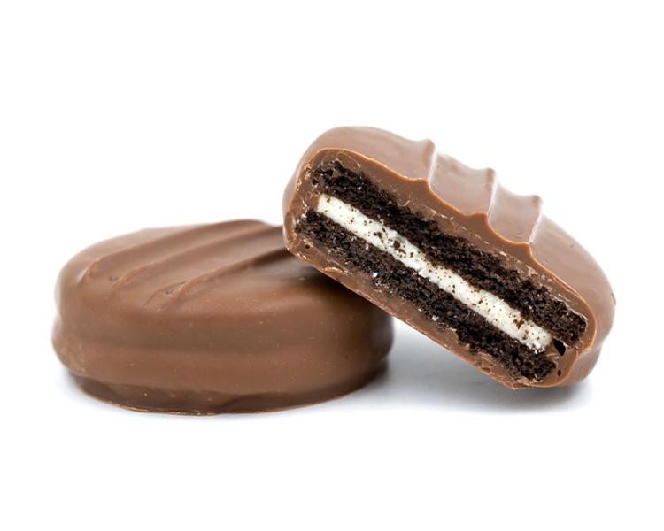 Milk chocolate covered oreos in a pound box